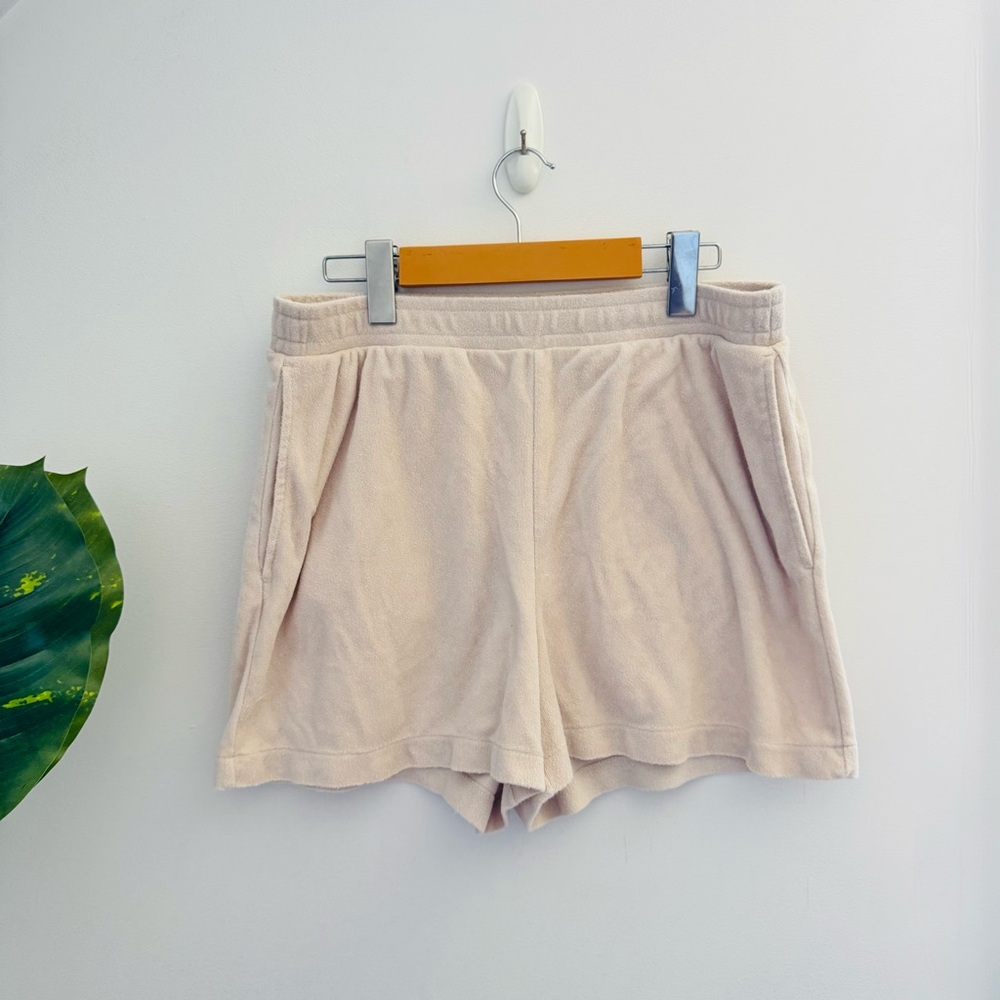 H&M | Ivory Towel Terry Cloth Shorts Size Medium